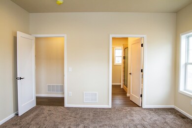 931 33rd St, Cody, WY 82414 - photo 7