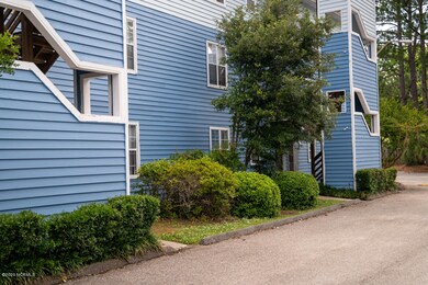 Courtyard 06.05 MLS-15