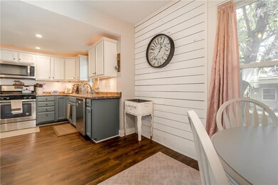 3836 7th St, Des Moines, IA 50313 - photo 7