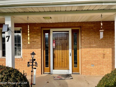 7 Highfield Cir, Sugarloaf, PA 18249 - photo 3