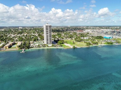 5600 N Flagler Dr Unit 201 - Aerials  (4