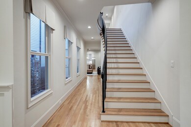 717 E 10th St, Houston, TX 77008 - photo 5