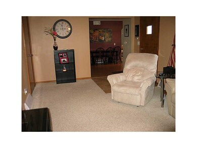 Family Room. Family Room View to Large Eat-In Kitc