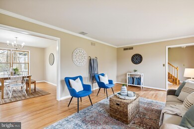 217 Lincoln Ln, Sykesville, MD 21784 - photo 4