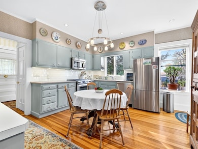 32 Donizetti St, Wellesley, MA 02482 - photo 5