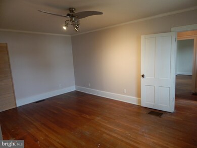 254 Duke Cir, Strasburg, VA 22657 - photo 6