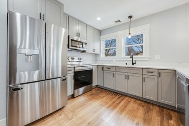 50 Emerson St unit 2, Wakefield, MA 01880 - photo 2