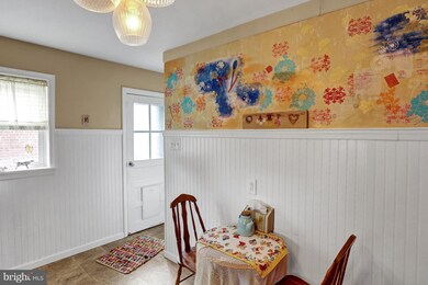 392 State St, Pottstown, PA 19464 - photo 7