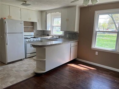 11401 W 69th St, Shawnee, KS 66203 - photo 7