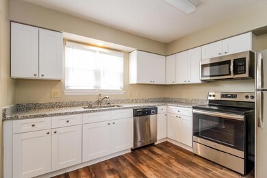 4793 Carbondale Dr, Columbus, OH 43232 - photo 5