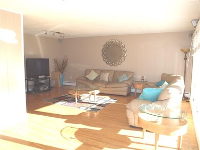 830 Niagara Pkwy, North Tonawanda, NY 14120 - photo 5