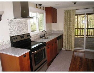 9 Amherst Rd, Hopkinton, MA 01748 - photo 2