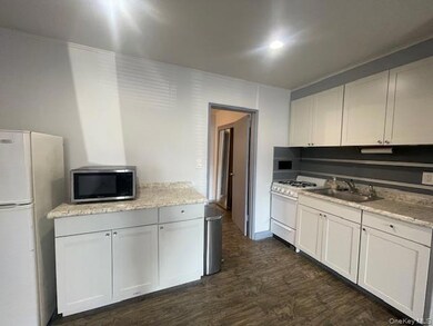 15 Georgia Ave unit 1, Long Beach, NY 11561 - photo 4