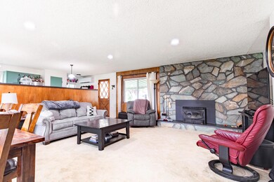 6201 Castle Terrace, Central Point, OR 97502 - photo 6