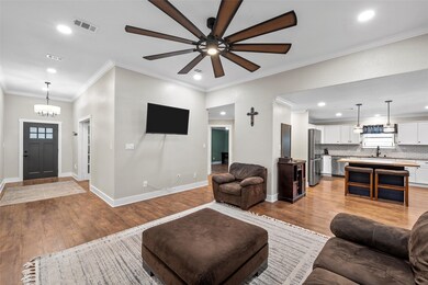 208 Ferguson Dr, Woodway, TX 76712 - photo 6