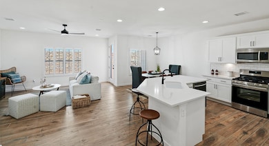 13801 Paseo de Plata Dr, Horizon City, TX 79928 - photo 5