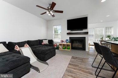 42795 Shaler St, Chantilly, VA 20152 - photo 7