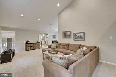 5822 Linden Square Ct, Rockville, MD 20852 - photo 6