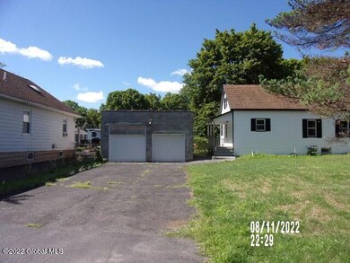 1142 River Rd, Troy, NY 12182 - photo 2