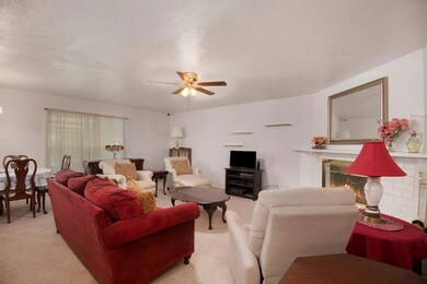 7101 Lancashire Dr, North Richland Hills, TX 76182 - photo 3