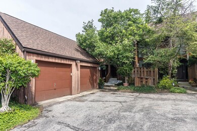 5072 Grasshopper Lane-4