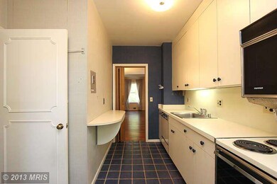 3557 Hamlet Place, Chevy Chase, MD 20815 - photo 5