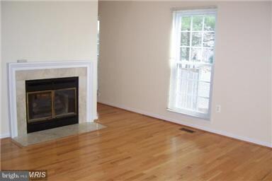 1562 Hugo Cir, Silver Spring, MD 20906 - photo 3