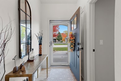 854 Whisper Falls Ln, Menasha, WI 54952 - photo 5