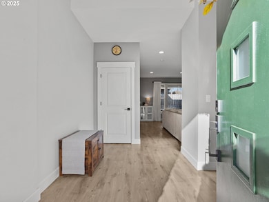 38323 Juniper St, Sandy, OR 97055 - photo 5