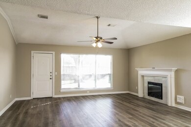 4005 Ashwood Dr, Pearland, TX 77584 - photo 6