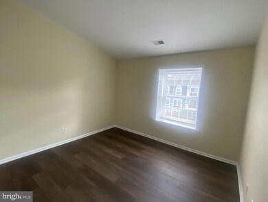 12896 Grays Pointe Rd unit 12896C, Fairfax, VA 22033 - photo 5