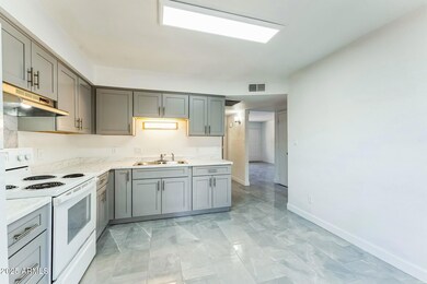 2228 E Broadway Rd unit 2, Mesa, AZ 85204 - photo 5