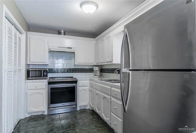 1009 E Bagwell St, Pharr, TX 78577 - photo 3