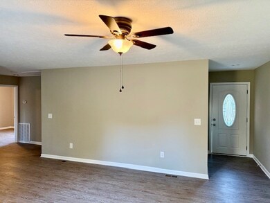 404 Spruce Aly, Tullahoma, TN 37388 - photo 7