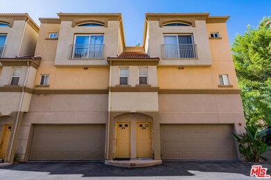 5260 Premiere Hills Cir unit 205, Woodland Hills, CA 91364 - photo 3