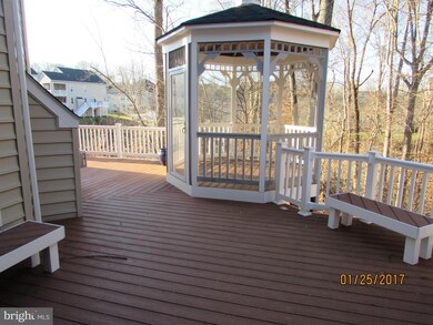 4203 Captain Perry Ct, Upper Marlboro, MD 20772 - photo 4