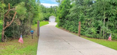 134 Martin Farms Rd, Crawfordville, FL 32327 - photo 4