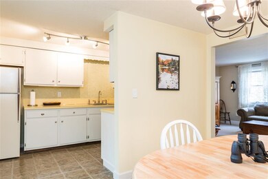 2 Salmon St, Newmarket, NH 03857 - photo 7