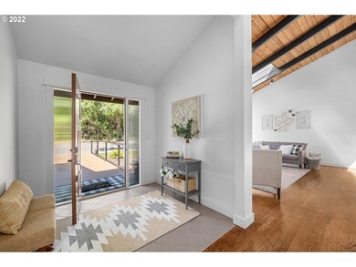 Entrance/Foyer