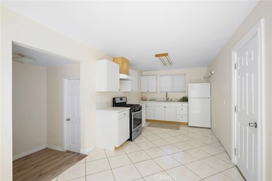 2728 Mayfield Ave unit B, La Crescenta, CA 91214 - photo 5