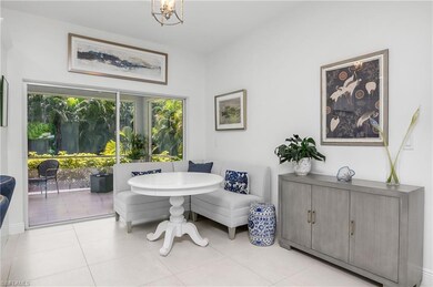 Light and bright dining room nook