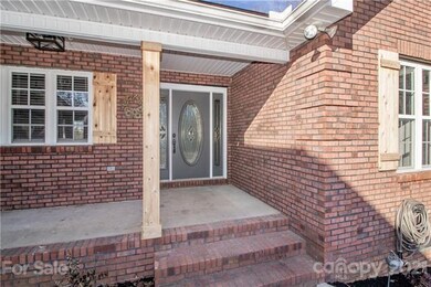 149 Poplar Leaf Ln, Statesville, NC 28625 - photo 4