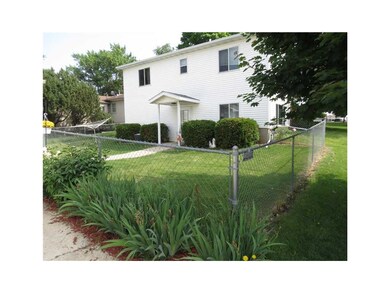 103 Summit St, Center Point, IA 52213 - photo 4