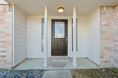 19006 Keyturn Ln, Humble, TX 77346 - photo 2