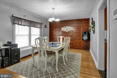 237 Reading Ave, West Reading, PA 19611 - photo 5