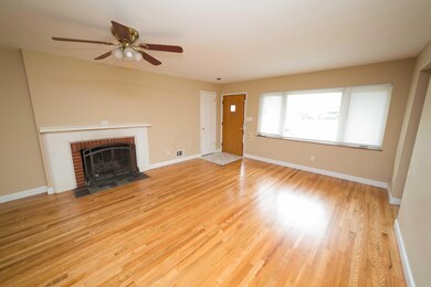 living room (173)