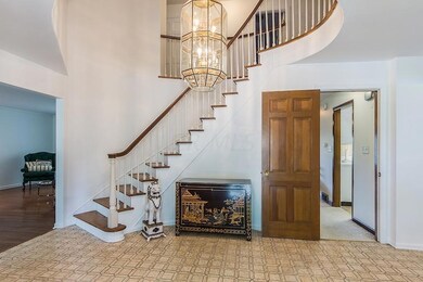 Exquisite Two Story Foyer Entrance