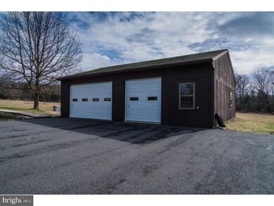1275 Fennel Rd, Pennsburg, PA 18073 - photo 5