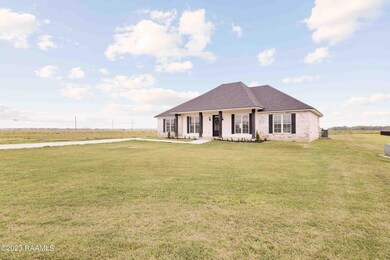 145 Hummingbird Rd-2