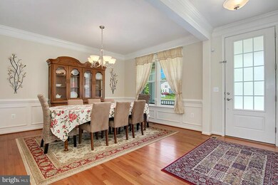 16492 Chattanooga Ln, Woodbridge, VA 22191 - photo 7